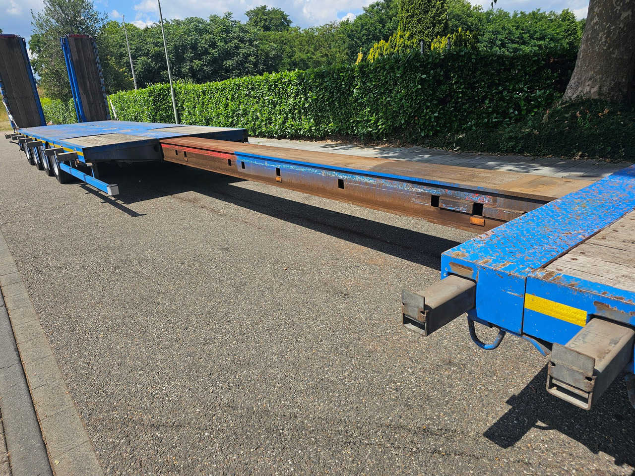 Puspiekabe zema profila platforma Nooteboom OSD-58-04V With Hydraulic Ramps: foto 7