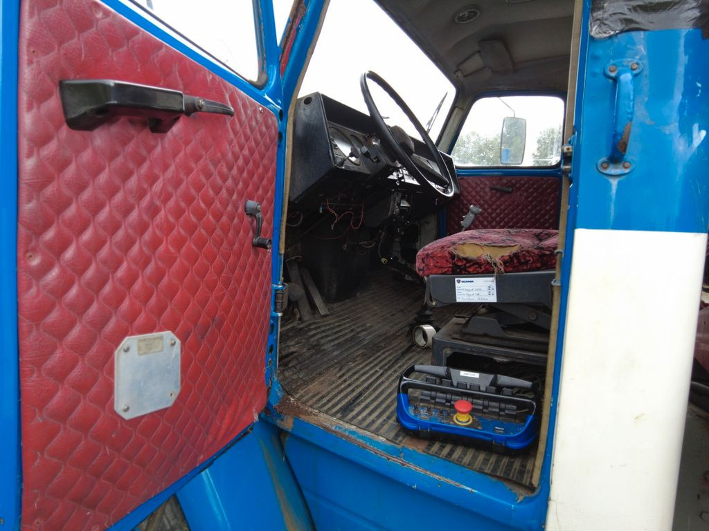 Kravas auto ar manipulatoru, Bortu kravas automašīna/ Platforma Scania 86 6x2: foto 6