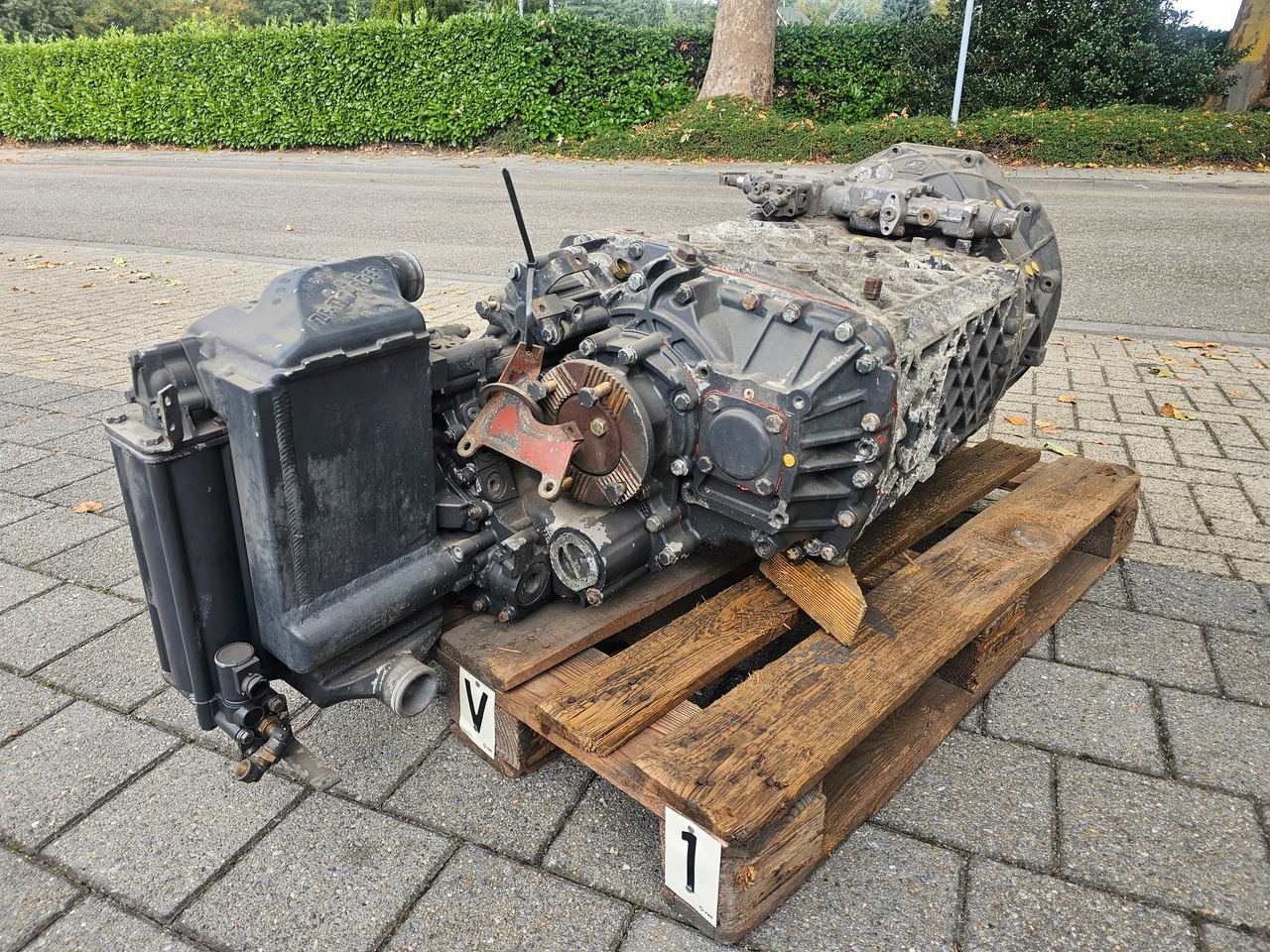 ZF 16 S 2221 TD - Pārnesumkārba - Kravas automašīna: foto 1 ZF 16 S 2221 TD - Pārnesumkārba - Kravas automašīna: foto 1