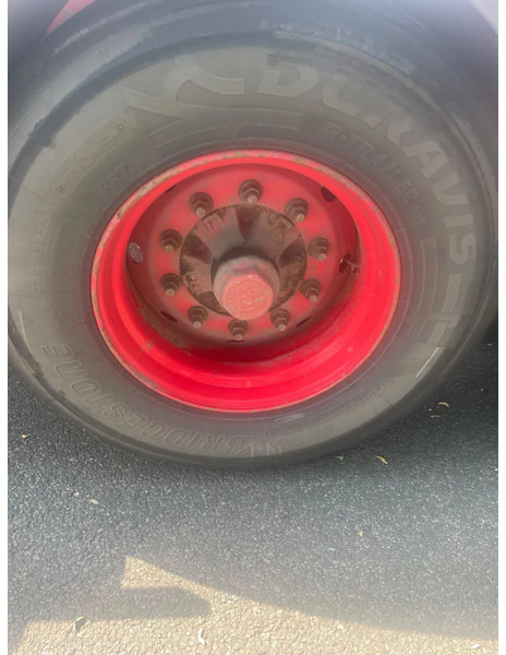 Renders 2x 20 1x 30 1x 40 in prijs verlaagt - Puspiekabe noņemamā virsbūve/ Konteineru vedējs: foto 3 Renders 2x 20 1x 30 1x 40 in prijs verlaagt - Puspiekabe noņemamā virsbūve/ Konteineru vedējs: foto 3