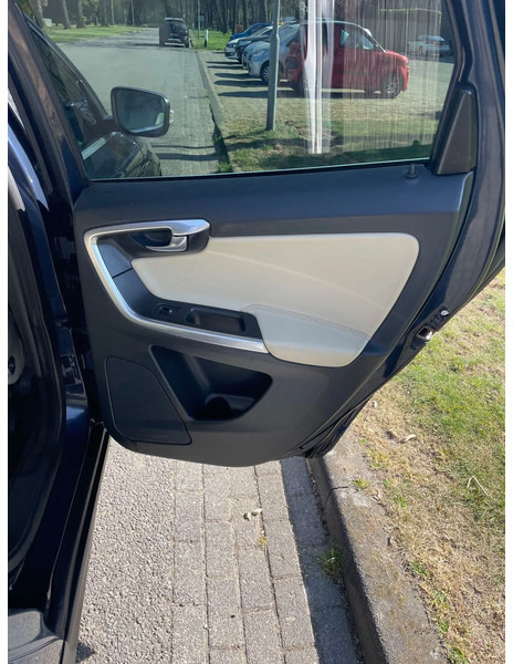Volvo XC60 XC60 DZ88/DZ8850 5 Cilinder Euro 5 līzingu Volvo XC60 XC60 DZ88/DZ8850 5 Cilinder Euro 5: foto 12