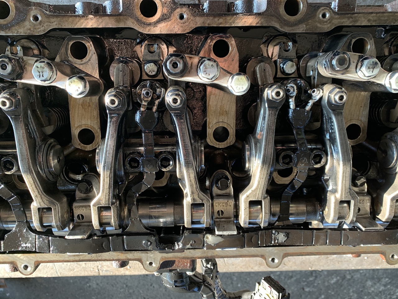 CYLINDER HEAD ASSEMBLY COMPLETE(INCLUDING CAMSHAFT) MAN TGA-TGS D2066 - Motora galva - Kravas automašīna: foto 2 CYLINDER HEAD ASSEMBLY COMPLETE(INCLUDING CAMSHAFT) MAN TGA-TGS D2066 - Motora galva - Kravas automašīna: foto 2