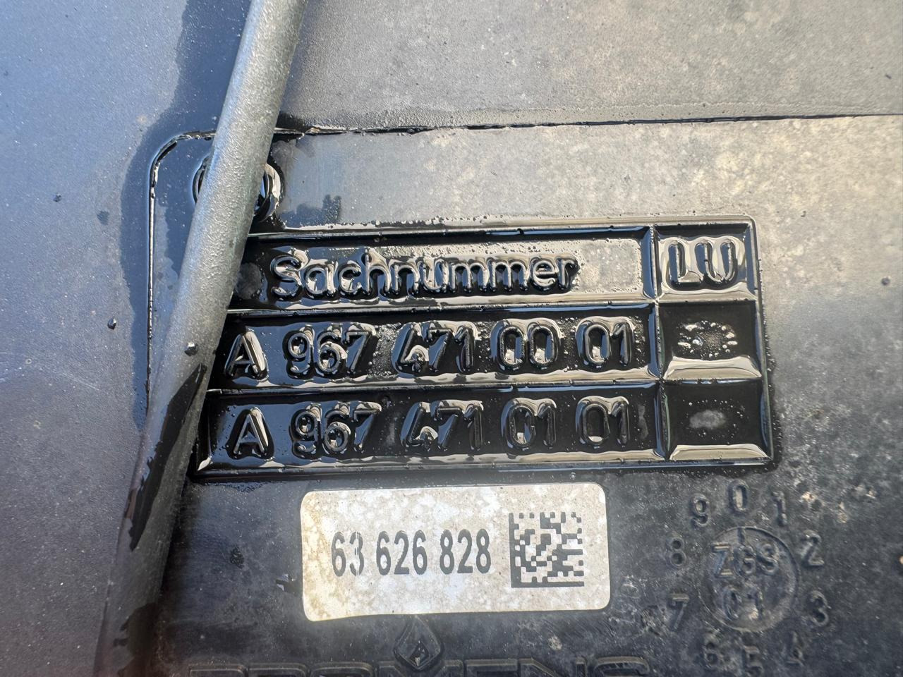 FUEL TANK ATEGO 180L - Degvielas tvertne - Kravas automašīna: foto 3 FUEL TANK ATEGO 180L - Degvielas tvertne - Kravas automašīna: foto 3