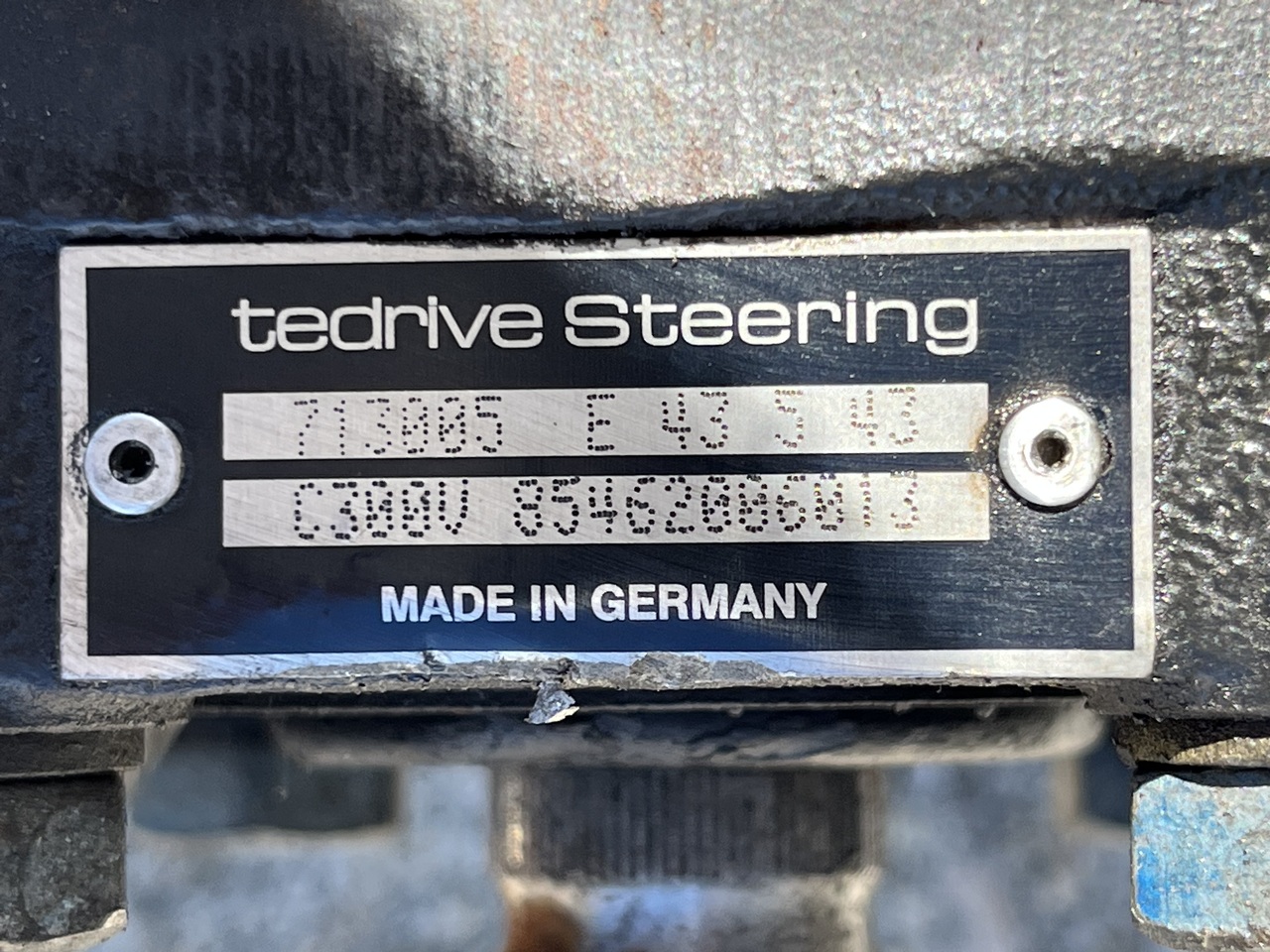 STEERING GEAR RBL C300 MAN TGL - Stūres iekārta - Kravas automašīna: foto 3 STEERING GEAR RBL C300 MAN TGL - Stūres iekārta - Kravas automašīna: foto 3