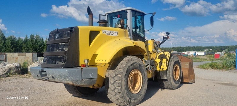 New Holland W270 - Riteņu iekrāvējs: foto 3 New Holland W270 - Riteņu iekrāvējs: foto 3