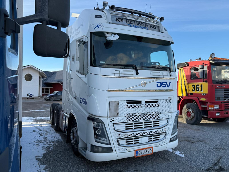Volvo FH16 600 - Vilcējs: foto 3 Volvo FH16 600 - Vilcējs: foto 3