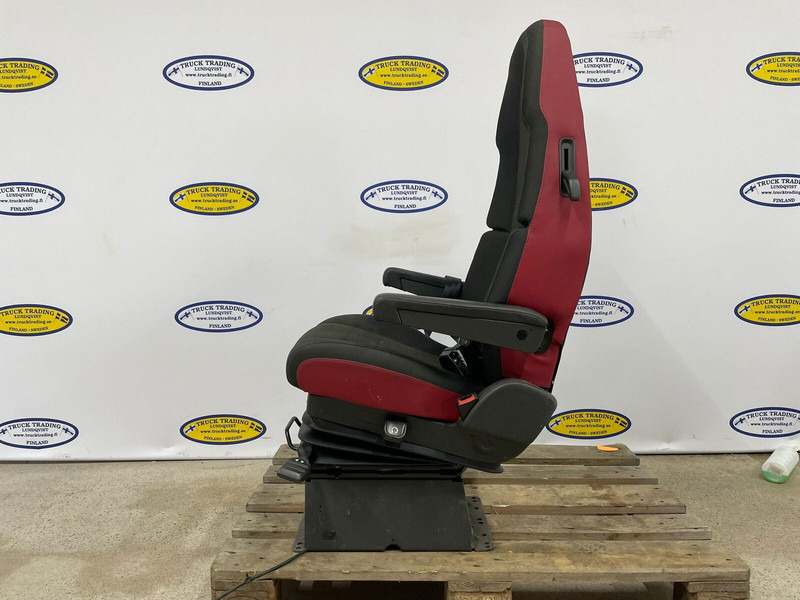 Volvo FH - Sēdeklis: foto 2 Volvo FH - Sēdeklis: foto 2