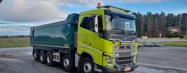 Volvo FH16 650 10x4 SLP Hardox Louhoslava - Kravas automašīna pašizgāzējs: foto 2 Volvo FH16 650 10x4 SLP Hardox Louhoslava - Kravas automašīna pašizgāzējs: foto 2