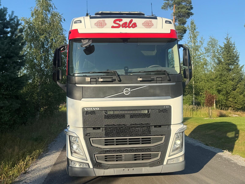 Volvo FH460 Globe 2016 - Šasija kravas automašīna: foto 5 Volvo FH460 Globe 2016 - Šasija kravas automašīna: foto 5