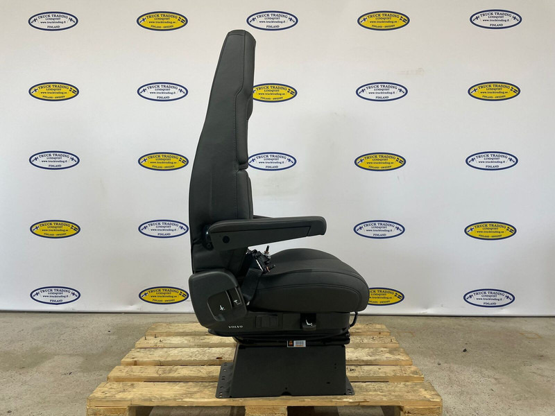 Volvo FH5 - Sēdeklis: foto 4 Volvo FH5 - Sēdeklis: foto 4
