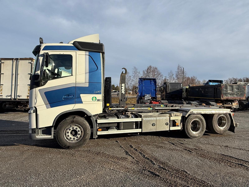 Volvo FH500 - Pacēlājs ar āķi: foto 4 Volvo FH500 - Pacēlājs ar āķi: foto 4