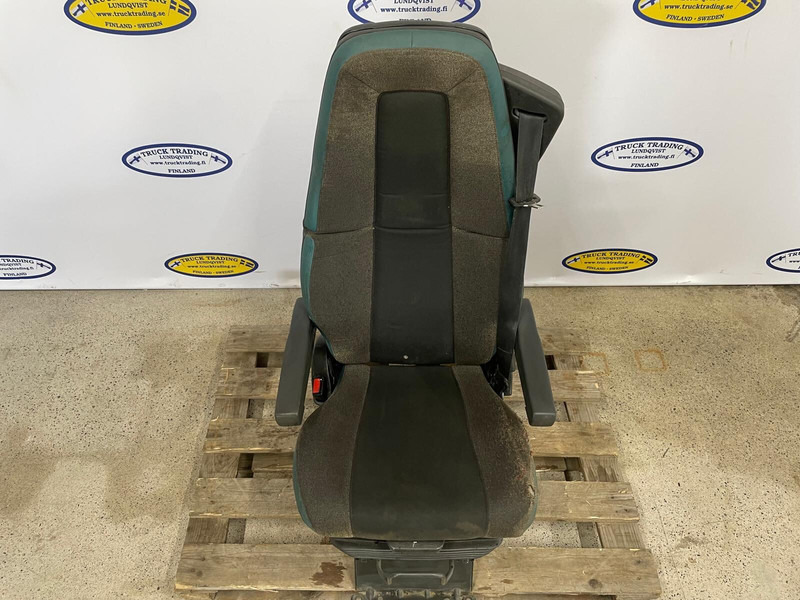 Volvo FM - Sēdeklis: foto 2 Volvo FM - Sēdeklis: foto 2