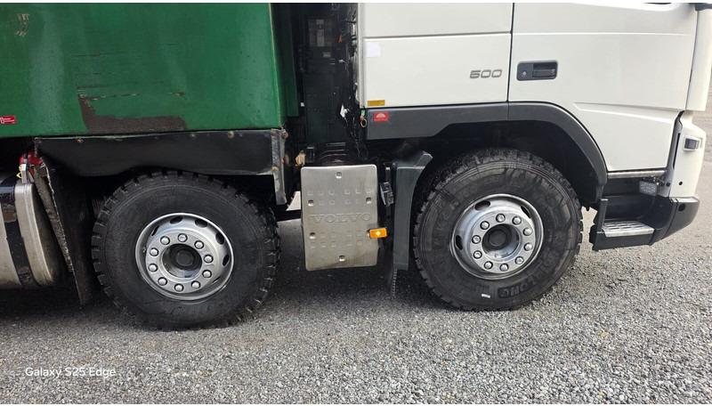 Kravas automašīna pašizgāzējs Volvo FMX 500: foto 6 Kravas automašīna pašizgāzējs Volvo FMX 500: foto 6