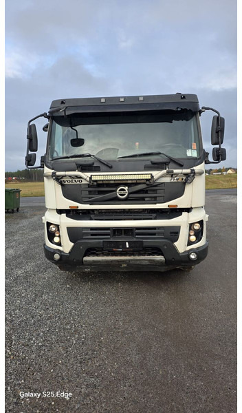 Kravas automašīna pašizgāzējs Volvo FMX 500: foto 8 Kravas automašīna pašizgāzējs Volvo FMX 500: foto 8