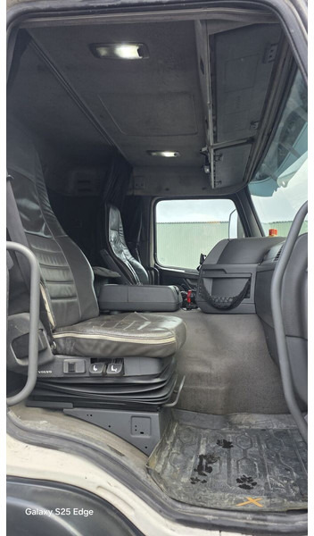 Kravas automašīna pašizgāzējs Volvo FMX 500: foto 16 Kravas automašīna pašizgāzējs Volvo FMX 500: foto 16