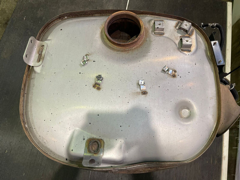 Volvo Silencer 21364822 23094588 - Katalizators: foto 2 Volvo Silencer 21364822 23094588 - Katalizators: foto 2