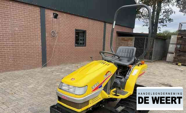 Iseki TPC15 , tpc 15 - Mini traktors: foto 3 Iseki TPC15 , tpc 15 - Mini traktors: foto 3