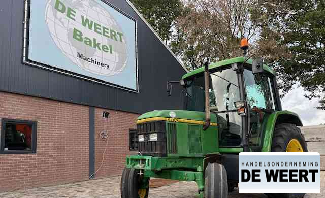 John Deere 6100 - Traktors: foto 3 John Deere 6100 - Traktors: foto 3