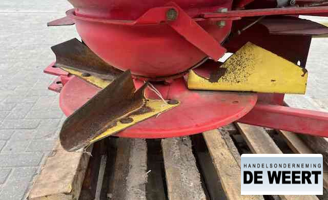 Lely centerliner stooier , front aandrijving - Minerālmēslu izkliedētājs: foto 5 Lely centerliner stooier , front aandrijving - Minerālmēslu izkliedētājs: foto 5