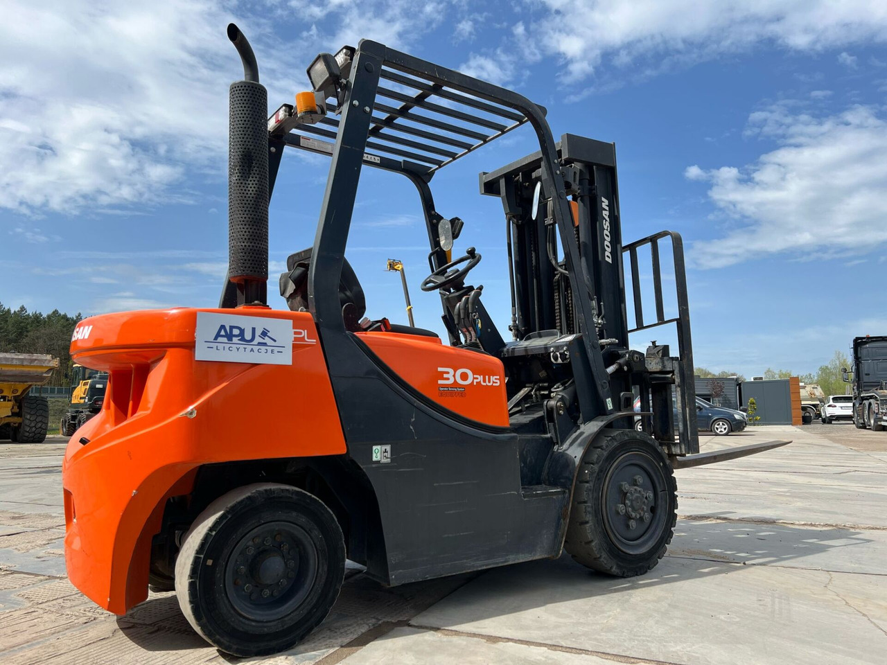 DOOSAN D30 GP - Autokrāvējs: foto 5 DOOSAN D30 GP - Autokrāvējs: foto 5
