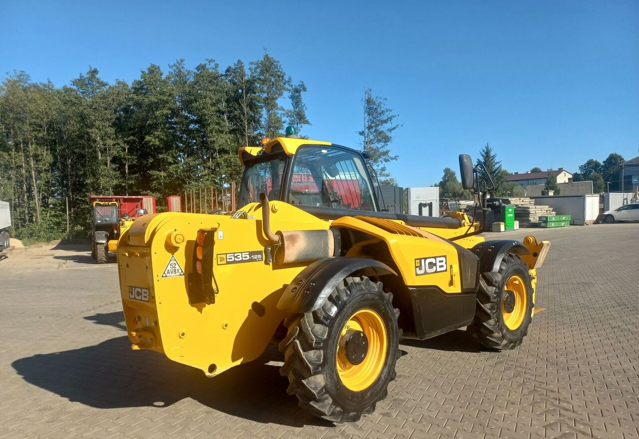 JCB 535-125 - Teleskopiskais iekrāvējs: foto 4 JCB 535-125 - Teleskopiskais iekrāvējs: foto 4