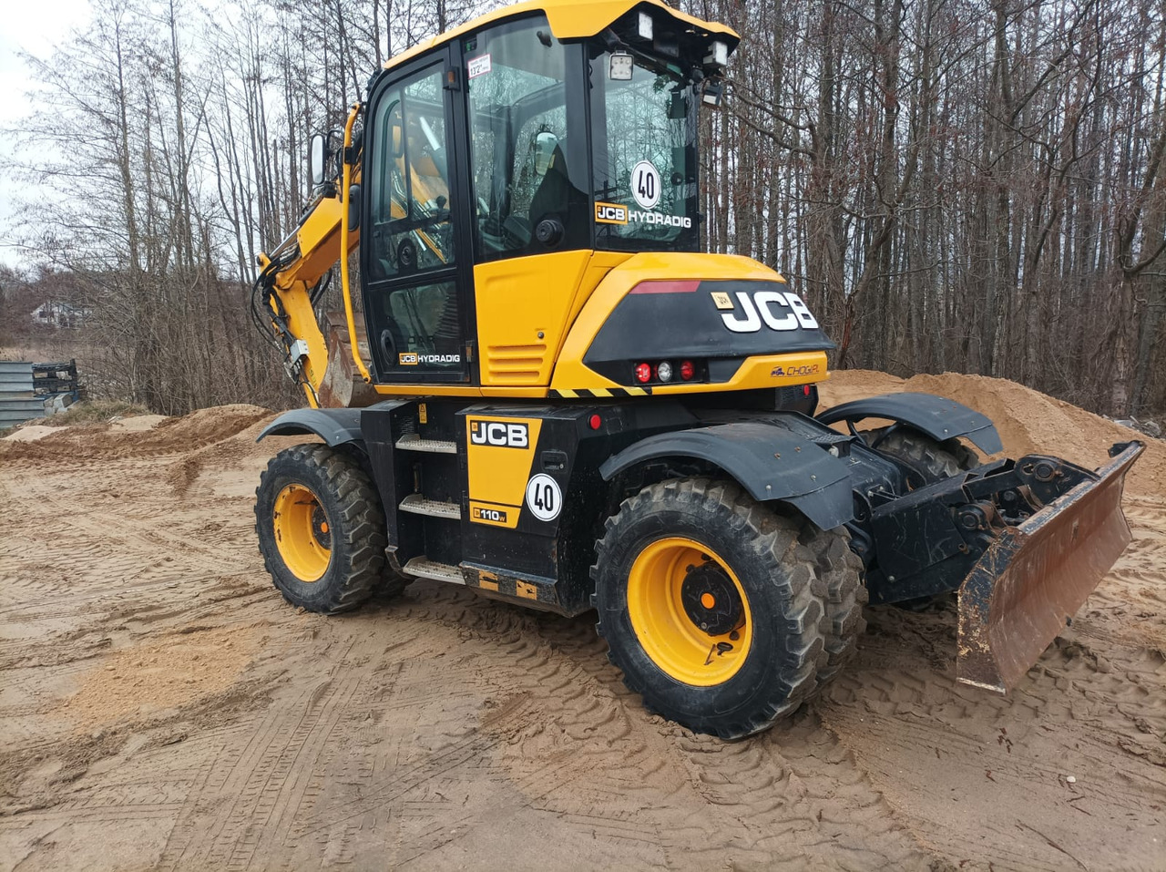 JCB HD110WT T4F - Mini-ekskavators: foto 5 JCB HD110WT T4F - Mini-ekskavators: foto 5