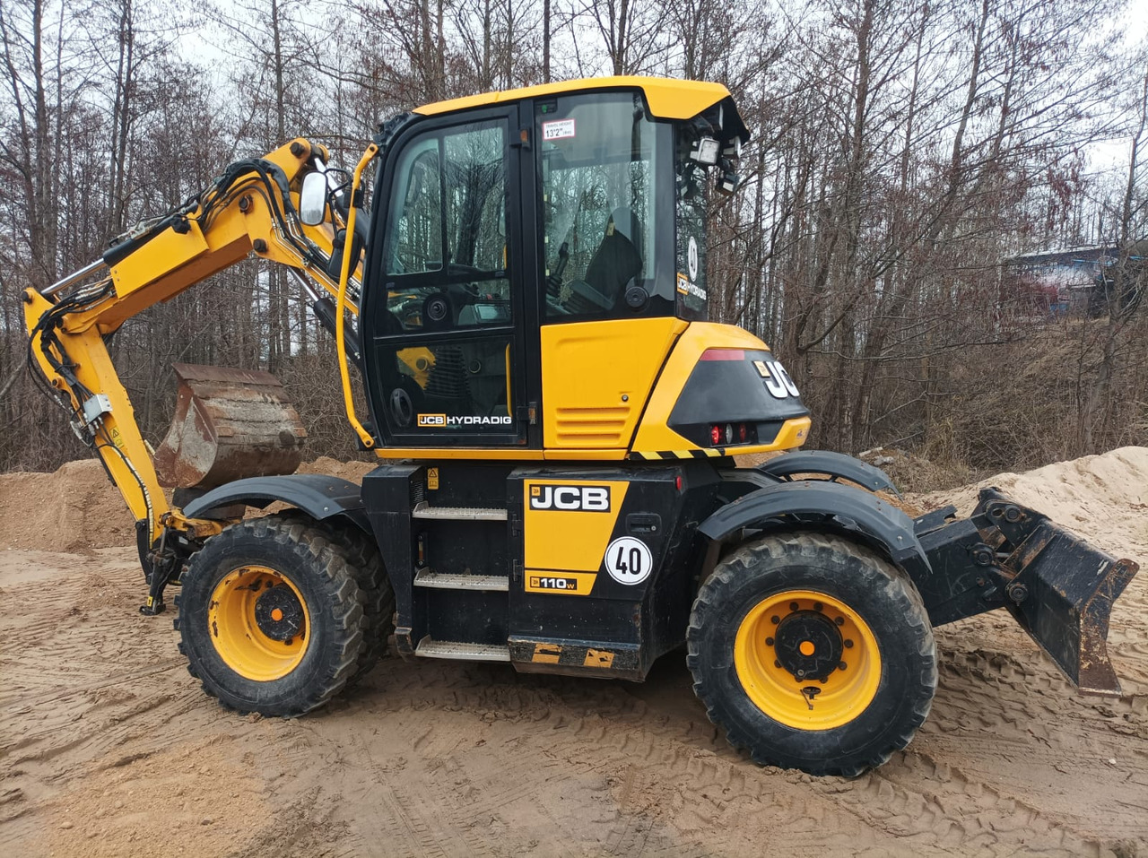 JCB HD110WT T4F - Mini-ekskavators: foto 4 JCB HD110WT T4F - Mini-ekskavators: foto 4