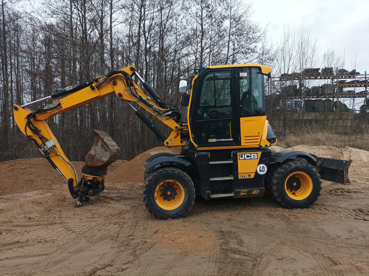 JCB HD110WT T4F - Mini-ekskavators: foto 2 JCB HD110WT T4F - Mini-ekskavators: foto 2