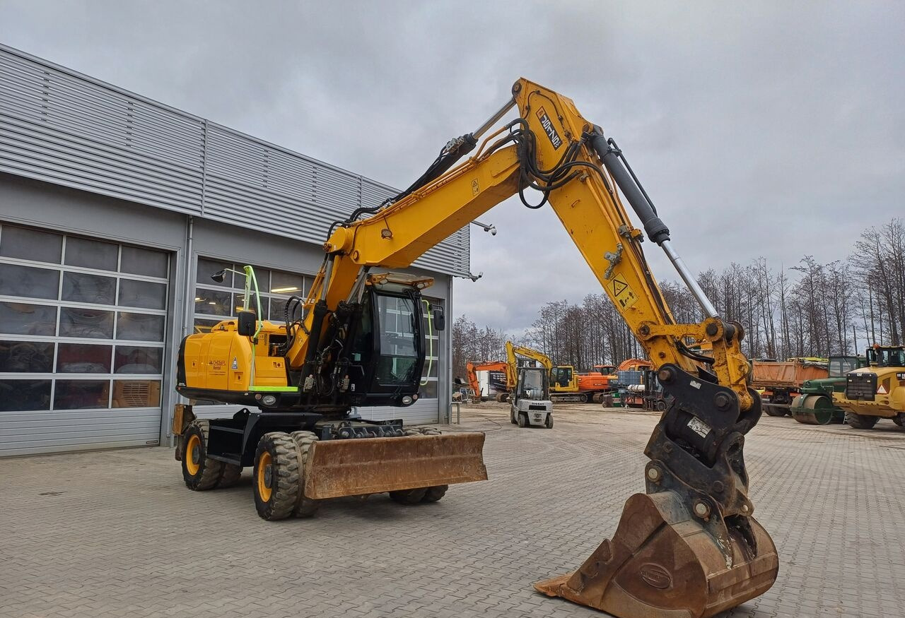 JCB JS175 - Riteņu ekskavators: foto 3 JCB JS175 - Riteņu ekskavators: foto 3