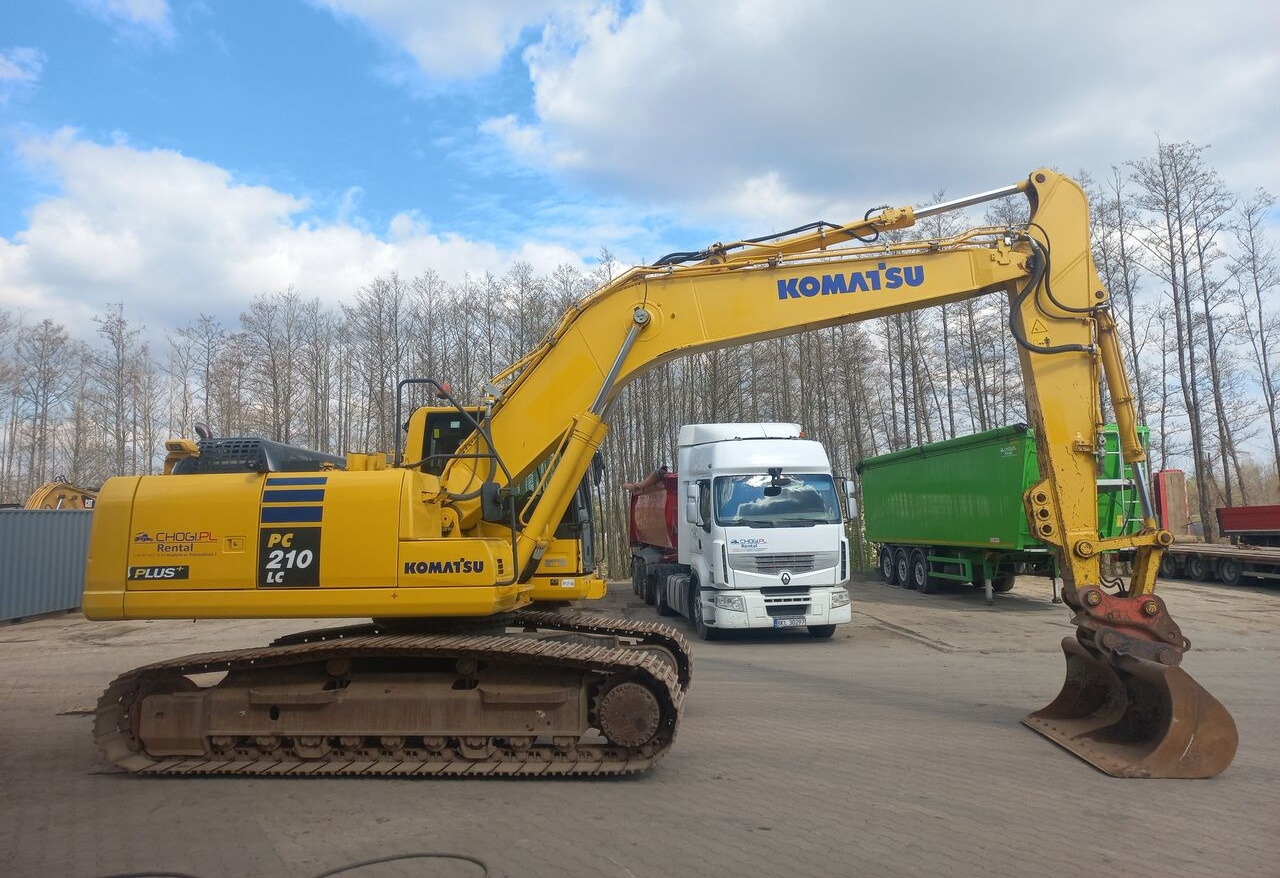 Komatsu Komatsu PC 210LC-10 - Kāpurķēžu ekskavators: foto 2 Komatsu Komatsu PC 210LC-10 - Kāpurķēžu ekskavators: foto 2