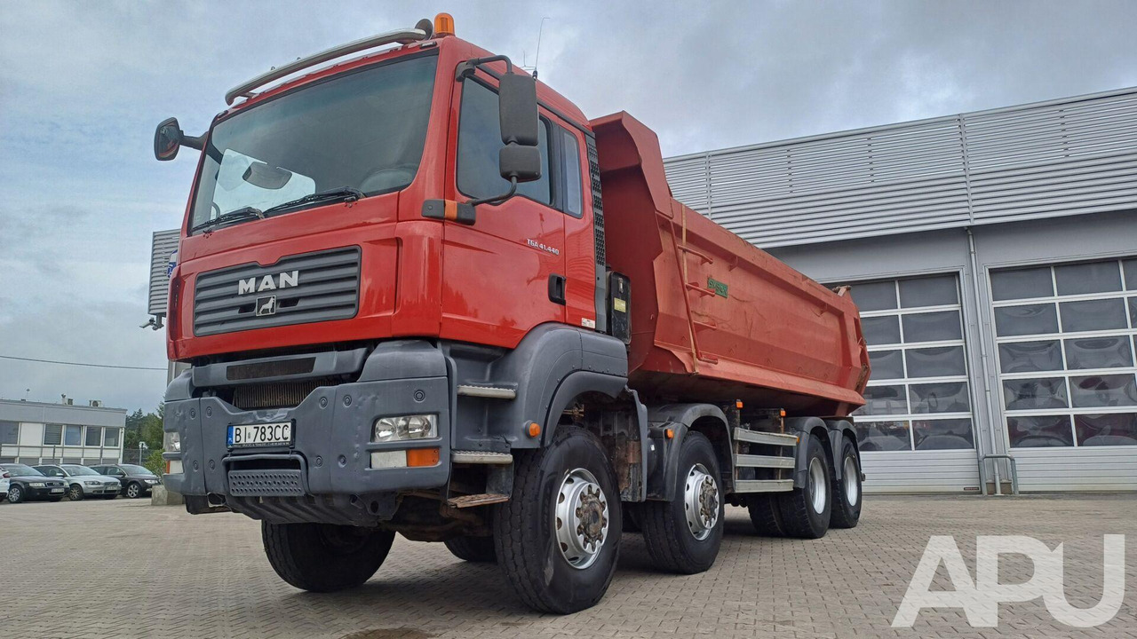 MAN TGA 41.440 8×8 - Kravas automašīna pašizgāzējs: foto 2 MAN TGA 41.440 8×8 - Kravas automašīna pašizgāzējs: foto 2