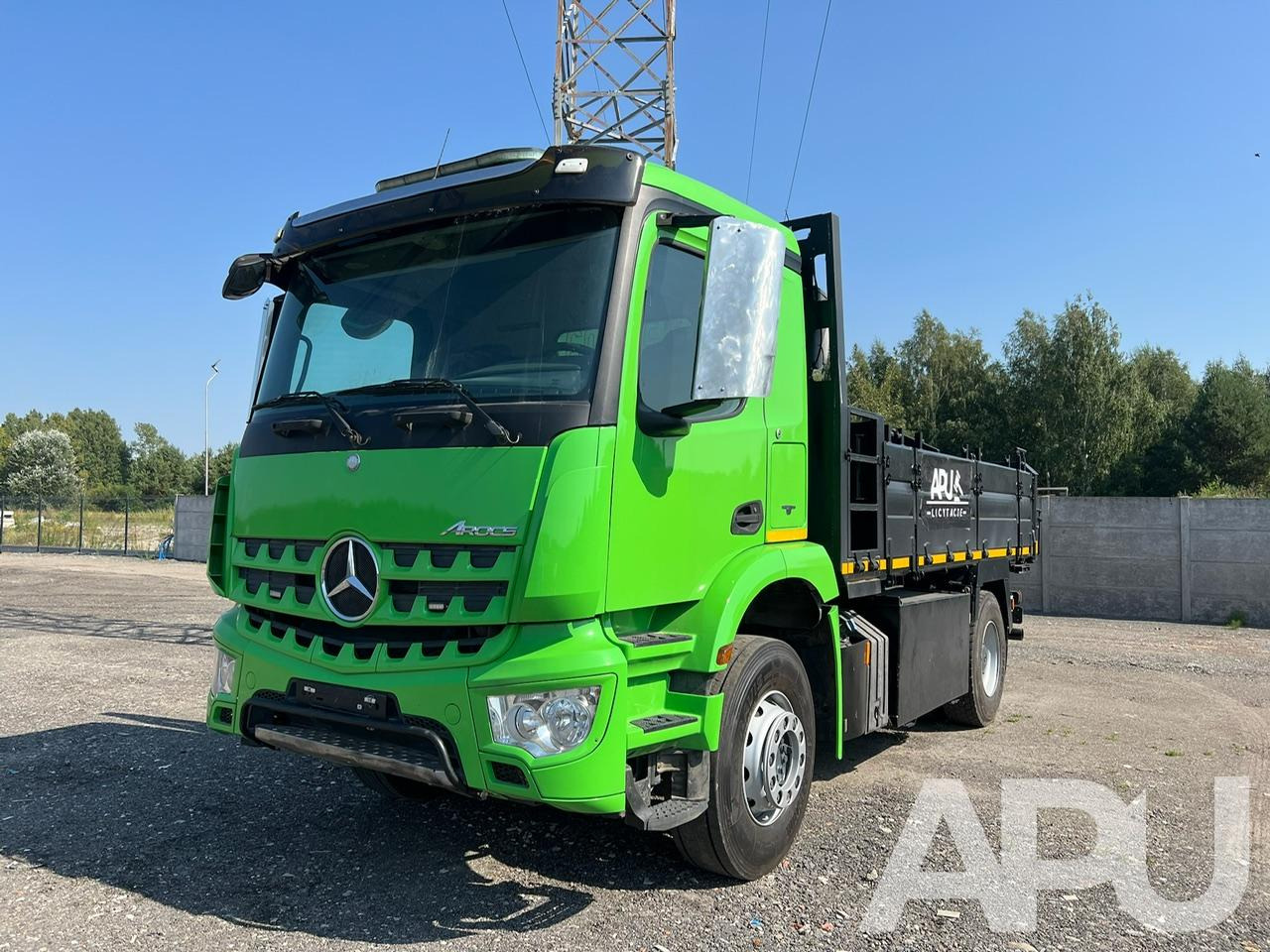 Mercedes-Benz AROCS 963-2-A wywrotka - Kravas automašīna pašizgāzējs: foto 1 Mercedes-Benz AROCS 963-2-A wywrotka - Kravas automašīna pašizgāzējs: foto 1