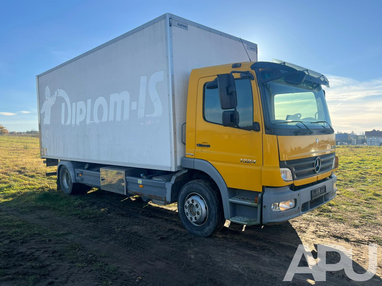 Mercedes-Benz Atego 1324 - Kravas automašīna ar slēgto virsbūvi: foto 1 Mercedes-Benz Atego 1324 - Kravas automašīna ar slēgto virsbūvi: foto 1