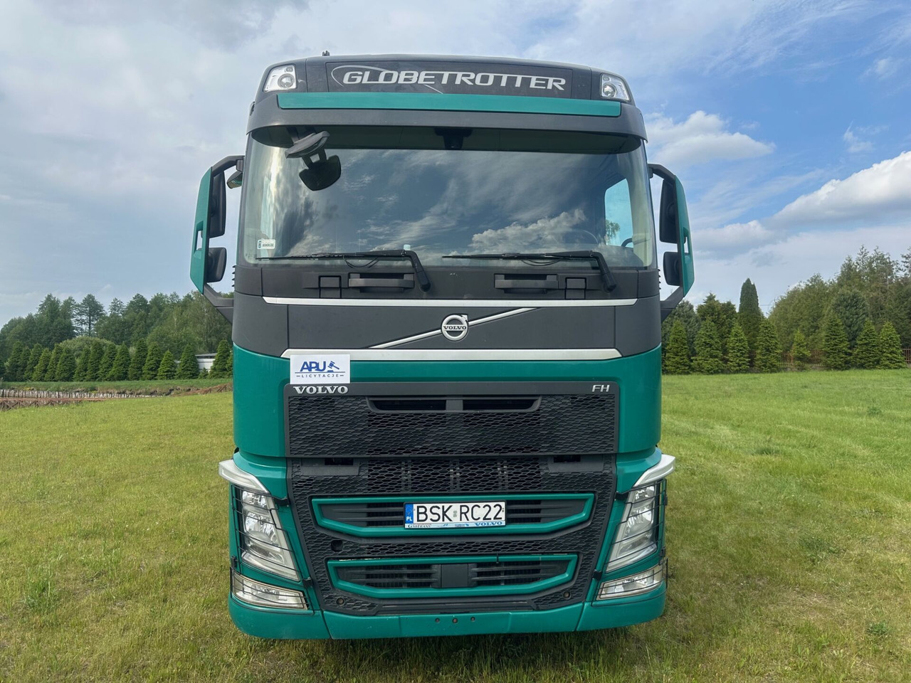 VOLVO FH500 do przewozu drewna - Kokvedējs, Kravas auto ar manipulatoru: foto 3 VOLVO FH500 do przewozu drewna - Kokvedējs, Kravas auto ar manipulatoru: foto 3