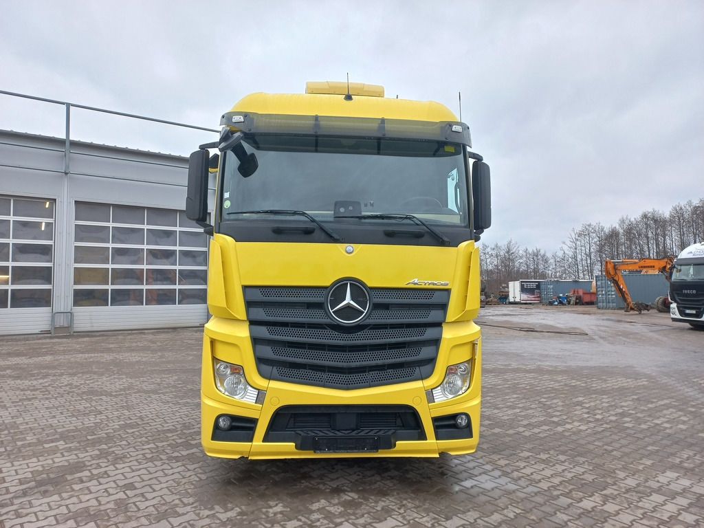 Mercedes-Benz ACTROS 1845 LS - Vilcējs: foto 3 Mercedes-Benz ACTROS 1845 LS - Vilcējs: foto 3