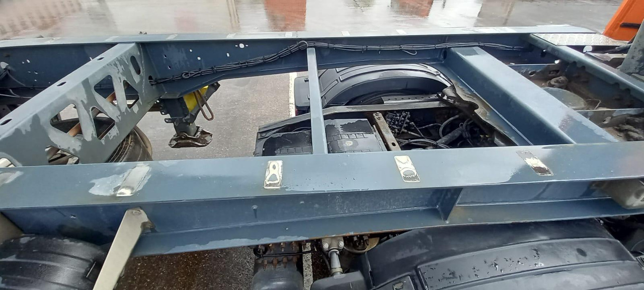 Naczepa wywrotka BODEX - Puspiekabe pašizgāzējs: foto 4 Naczepa wywrotka BODEX - Puspiekabe pašizgāzējs: foto 4