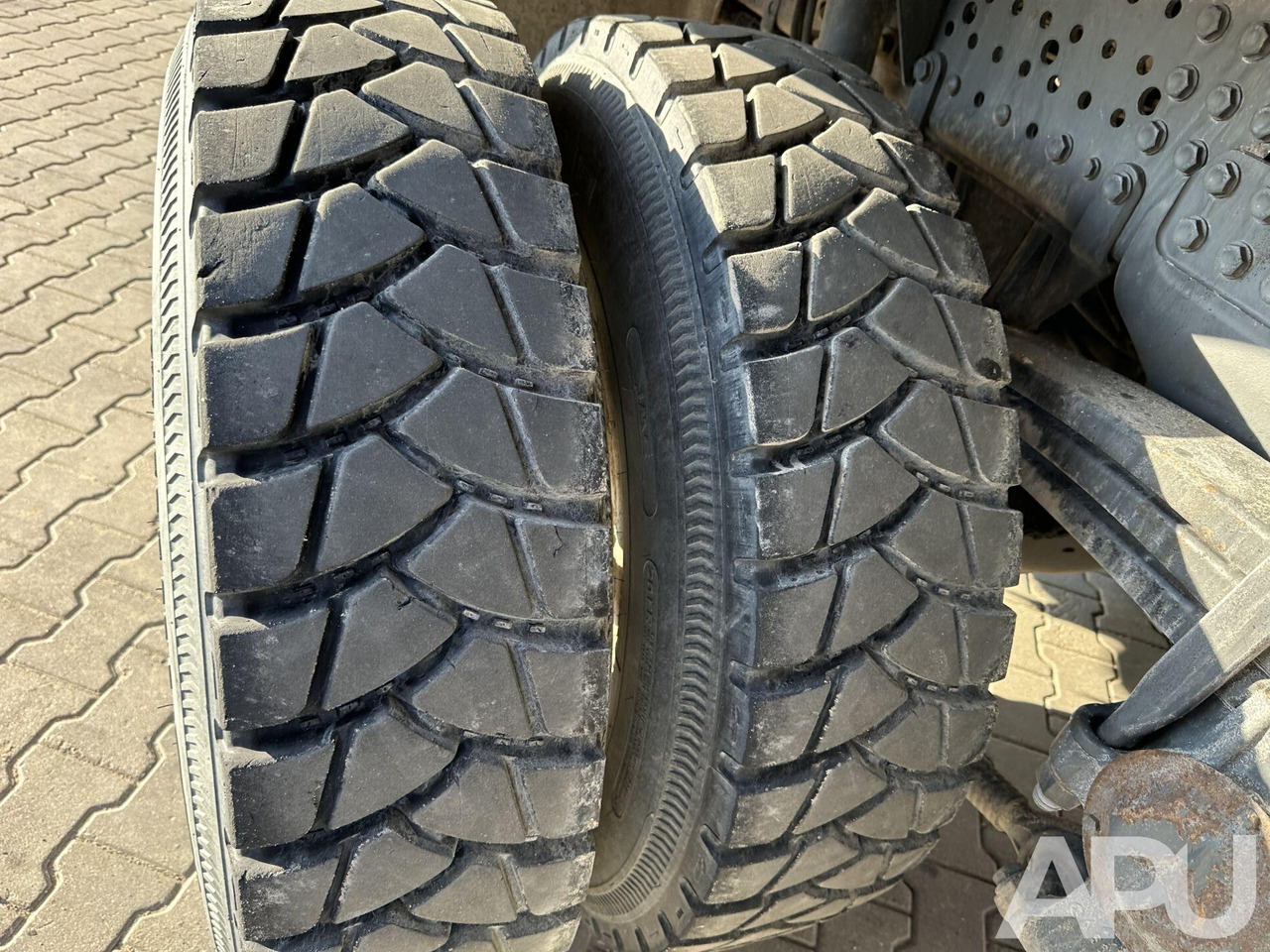 Wywrotka Mercedes-Benz AROCS 4142 8×6 - Kravas automašīna pašizgāzējs: foto 3 Wywrotka Mercedes-Benz AROCS 4142 8×6 - Kravas automašīna pašizgāzējs: foto 3