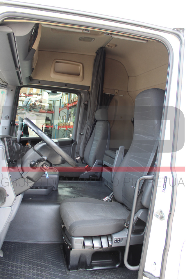 Kabīne - Kravas automašīna Scania Cabine Completa CG19 Highline PGRT Moderna: foto 6