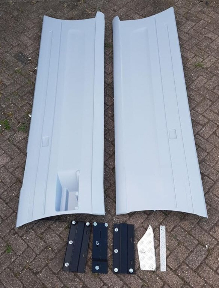 000009 SCANIA R ZIJSKIRT SET WB 3700 EURO 5 NO COLOR => 2013 JAAR - Buferis - Kravas automašīna: foto 3 000009 SCANIA R ZIJSKIRT SET WB 3700 EURO 5 NO COLOR => 2013 JAAR - Buferis - Kravas automašīna: foto 3