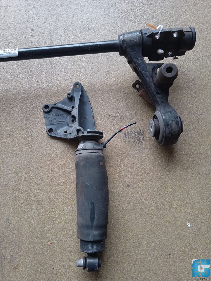 RENAULT TRUCK T CABINE STABILISATOR >2014 GEBRUIKT 7421874554U - Stabilizators - Kravas automašīna: foto 2 RENAULT TRUCK T CABINE STABILISATOR >2014 GEBRUIKT 7421874554U - Stabilizators - Kravas automašīna: foto 2