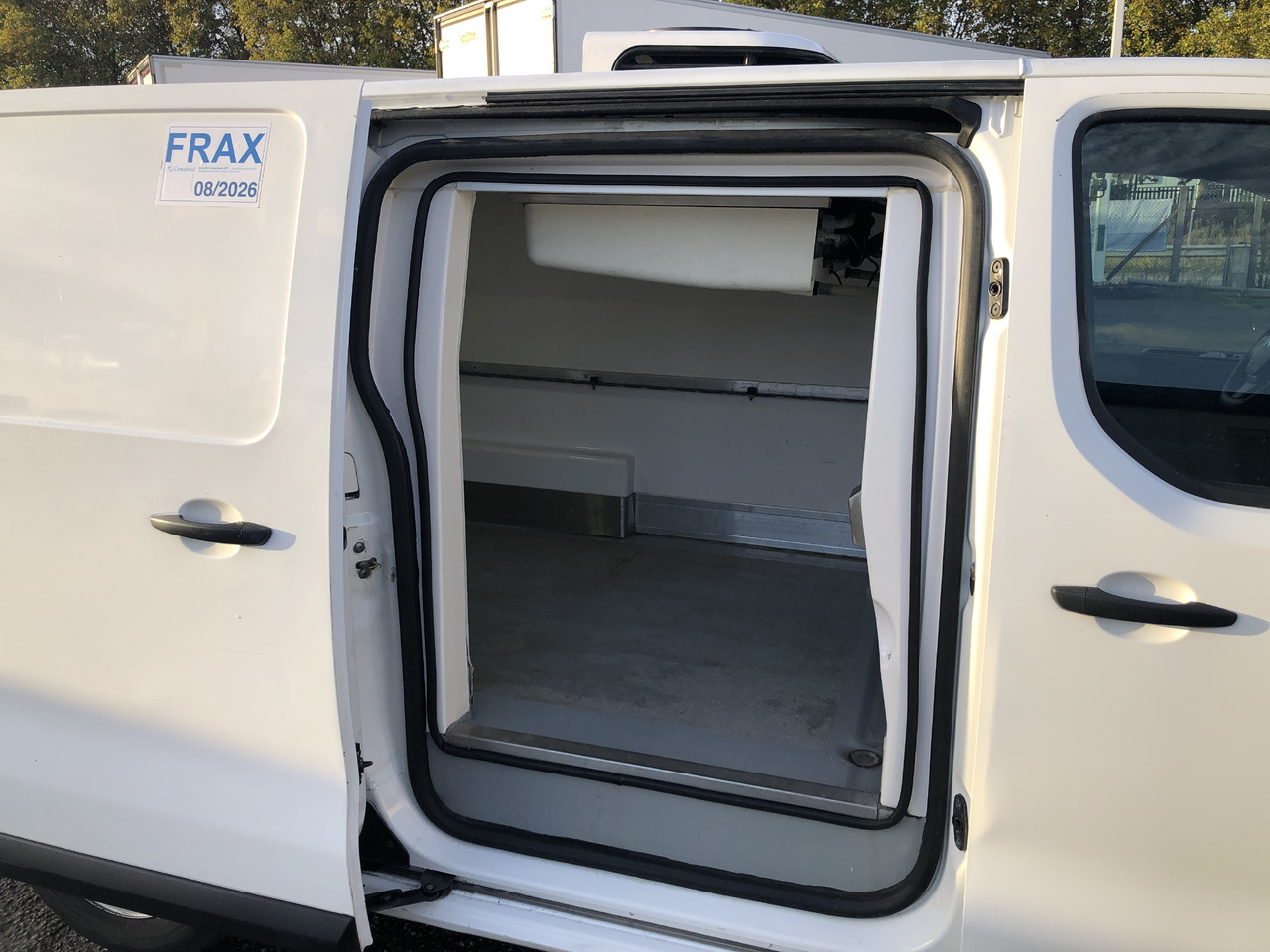 CITROEN CITROEN JUMPY JUMPY - Komercauto refrižerators: foto 3 CITROEN CITROEN JUMPY JUMPY - Komercauto refrižerators: foto 3