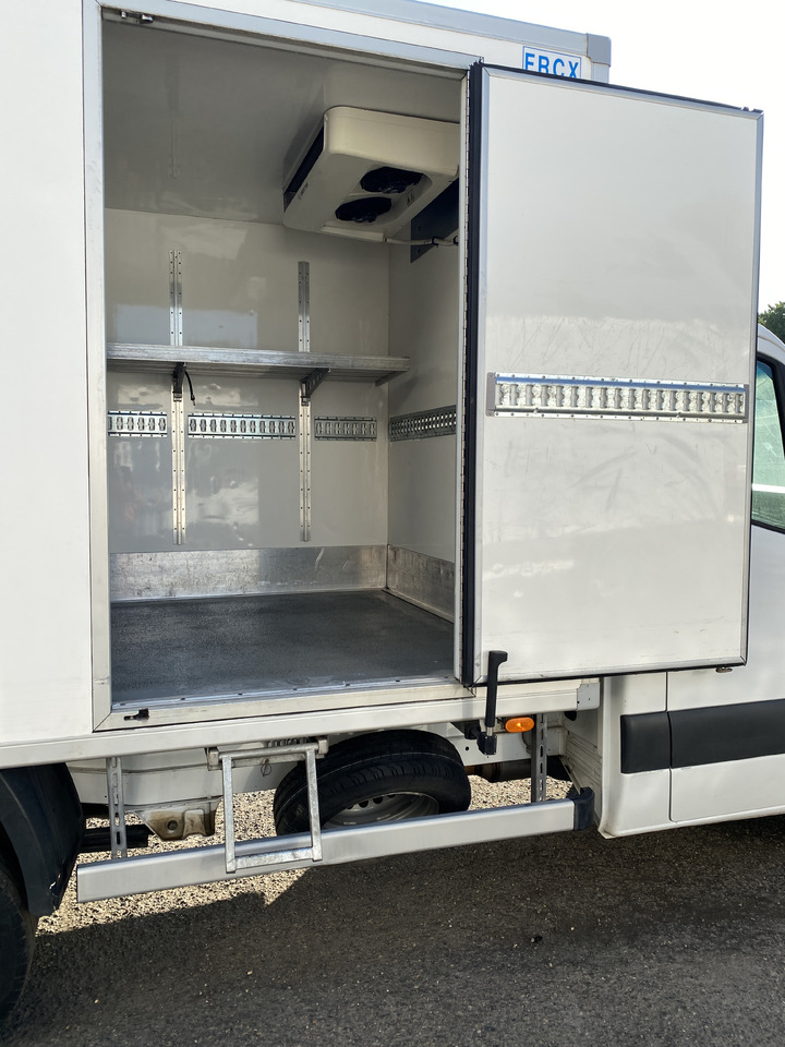Mercedes Sprinter - Komercauto refrižerators: foto 3 Mercedes Sprinter - Komercauto refrižerators: foto 3