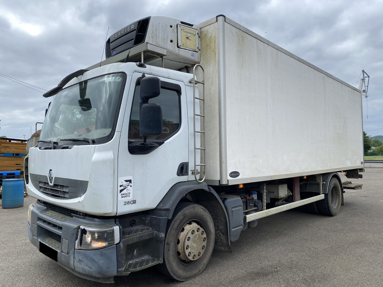 RENAULT PREMIUM 280 - Kravas automašīna refrižerators: foto 1 RENAULT PREMIUM 280 - Kravas automašīna refrižerators: foto 1