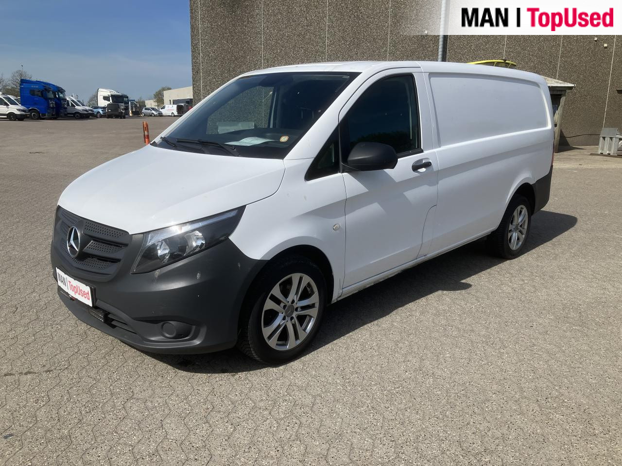 Mazs furgons MERCEDES-BENZ VITO 111 KASSEVOGN: foto 1