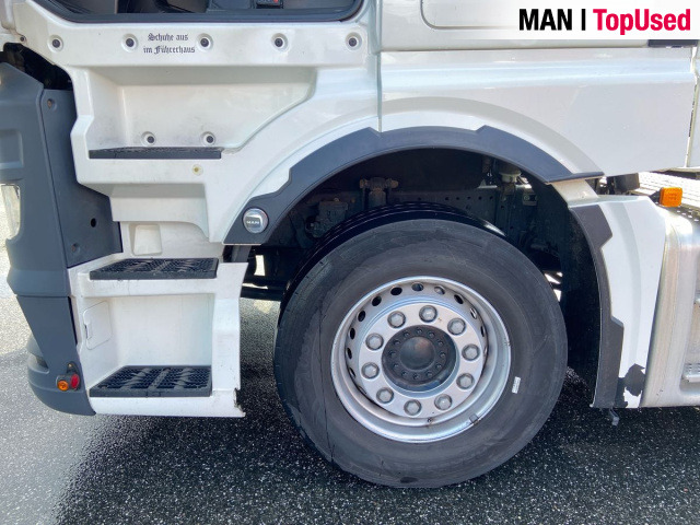Vilcējs MAN TGX 26.470 6x2/2 BL SA: foto 6