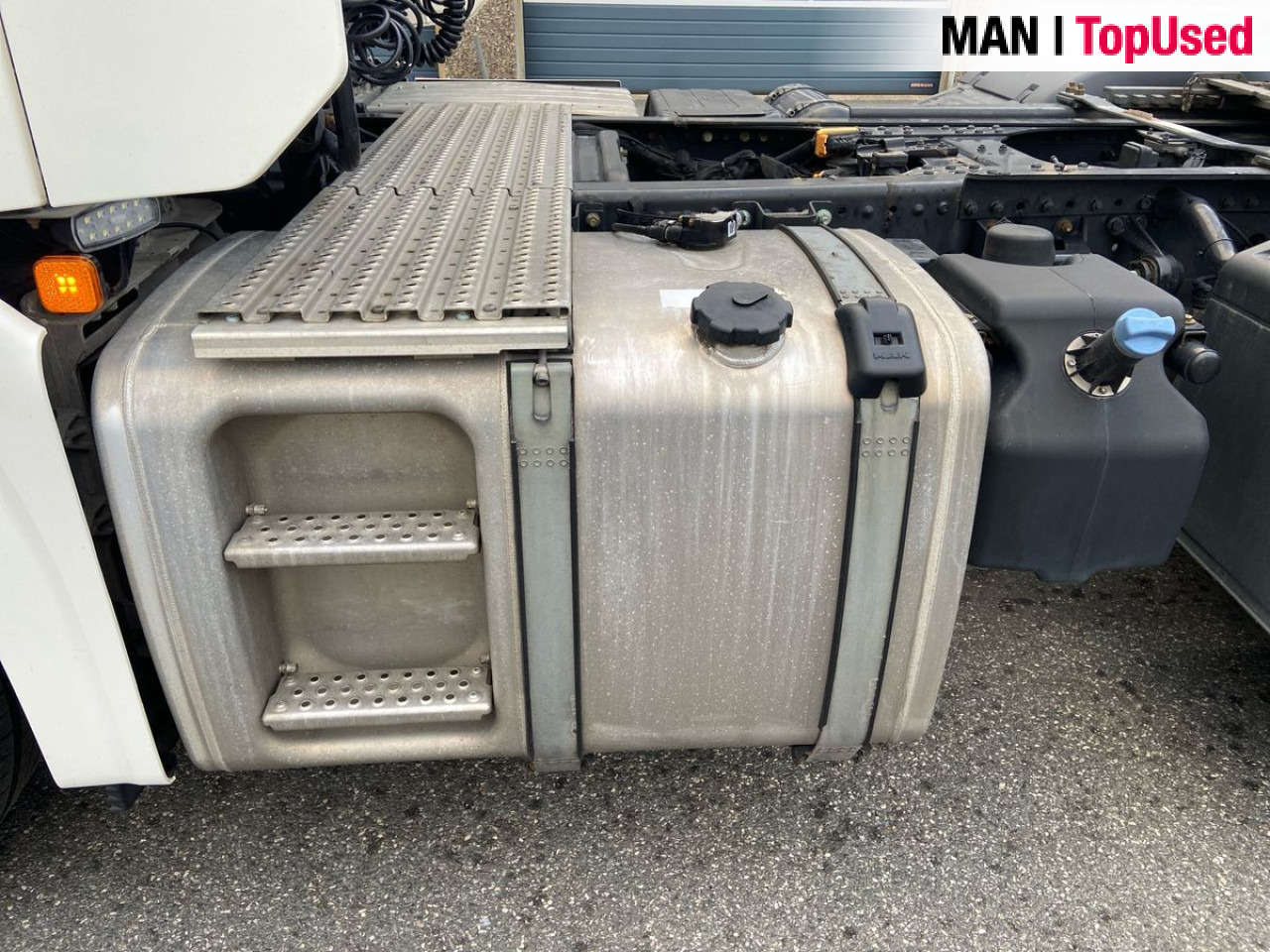 MAN TGX 28.510 6x2=2 BL SA "Retarder" - Vilcējs: foto 5 MAN TGX 28.510 6x2=2 BL SA "Retarder" - Vilcējs: foto 5