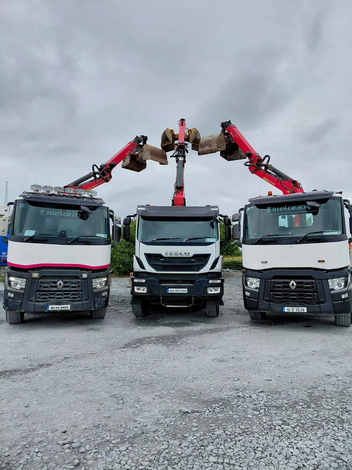 2015 Renault C 380 Grab Tipper 8×4 - Kravas automašīna pašizgāzējs: foto 1 2015 Renault C 380 Grab Tipper 8×4 - Kravas automašīna pašizgāzējs: foto 1