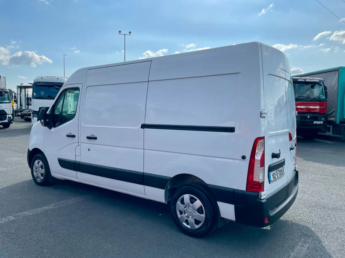 2016 Nissan NV400 - Kravas mikroautobuss: foto 5 2016 Nissan NV400 - Kravas mikroautobuss: foto 5