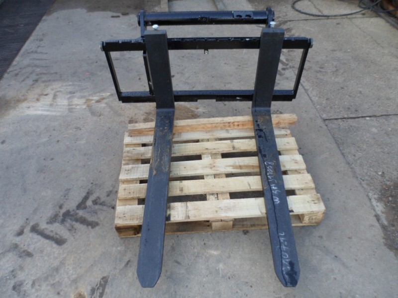 Manitou Lepelset / vorkenbord - Dakšas - Lauksaimniecības tehnika: foto 3 Manitou Lepelset / vorkenbord - Dakšas - Lauksaimniecības tehnika: foto 3