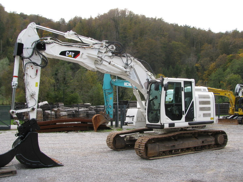 CATERPILLAR 320E LRR with 4 tools - Kāpurķēžu ekskavators: foto 1 CATERPILLAR 320E LRR with 4 tools - Kāpurķēžu ekskavators: foto 1